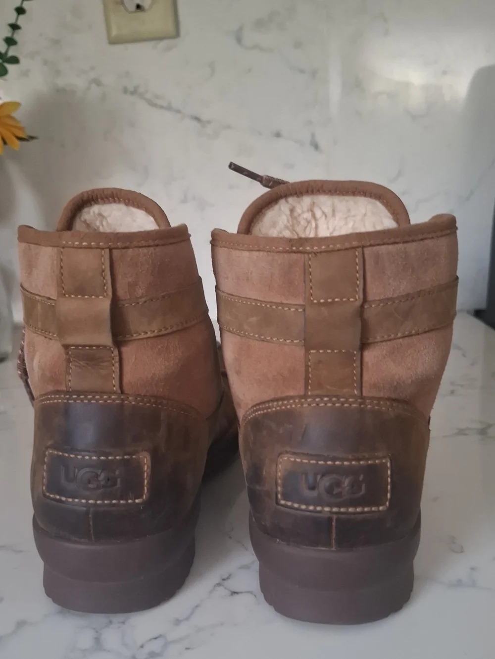 UGG Womens Brown Suede Lace-Up Boot